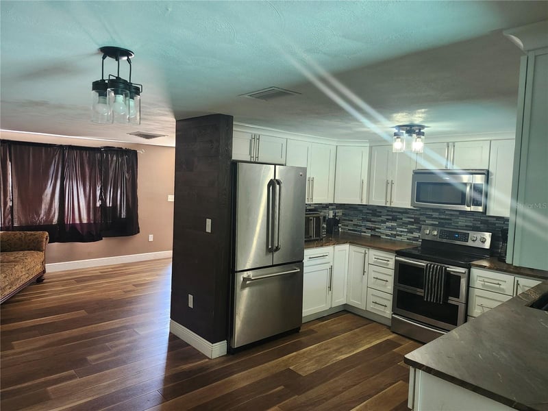 8501 Hunting Saddle Dr, Hudson, FL 34667