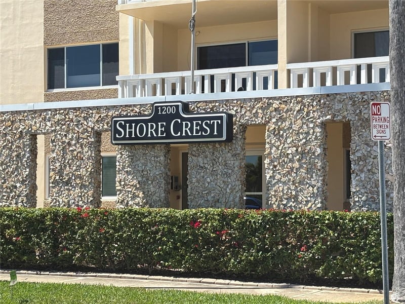 1200 Shore Dr #212, St Petersburg, FL 33701