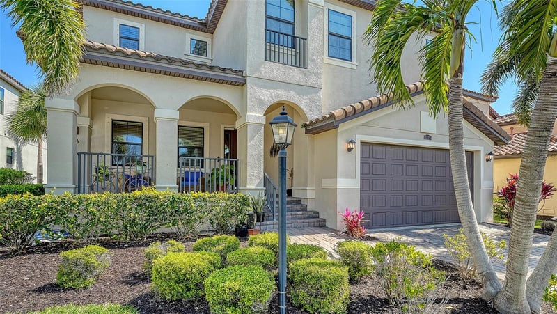 5723 Title Row Dr, Bradenton, FL 34210