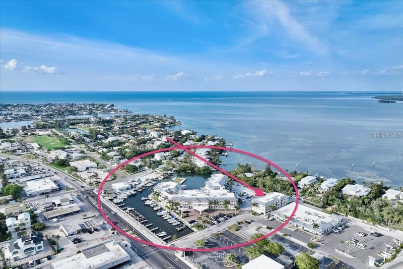 5325 Marina Dr #423, Holmes Beach, FL 34217