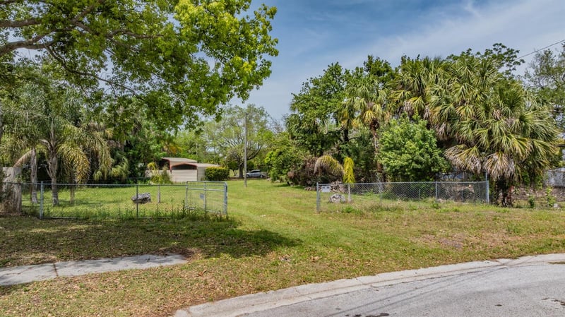 Villa Dr, Hudson, FL 34667