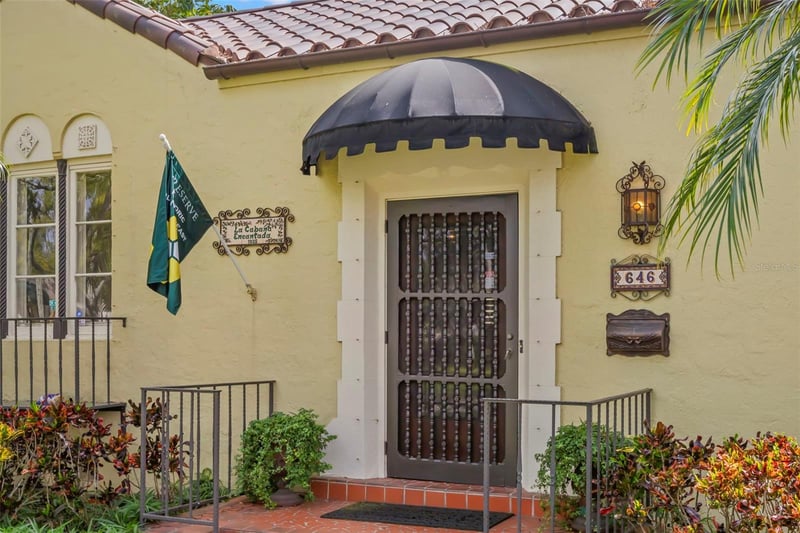 646 16th Ave, St Petersburg, FL 33704