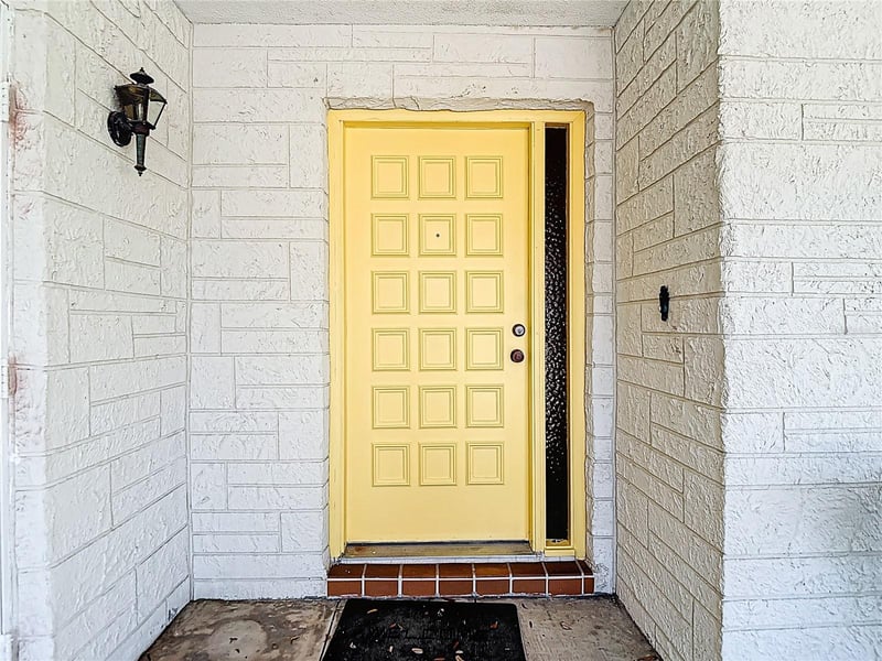 10819 Los Santos Dr, Port Richey, FL 34668