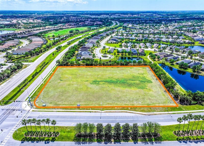 11500 44th Ave, Bradenton, FL 34210