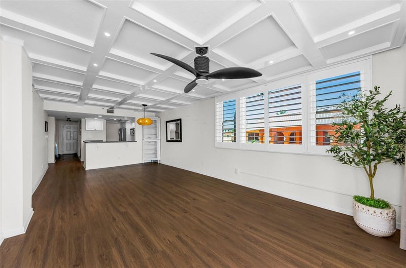 18201 Gulf Blvd #201, Redington Shores, FL 33708