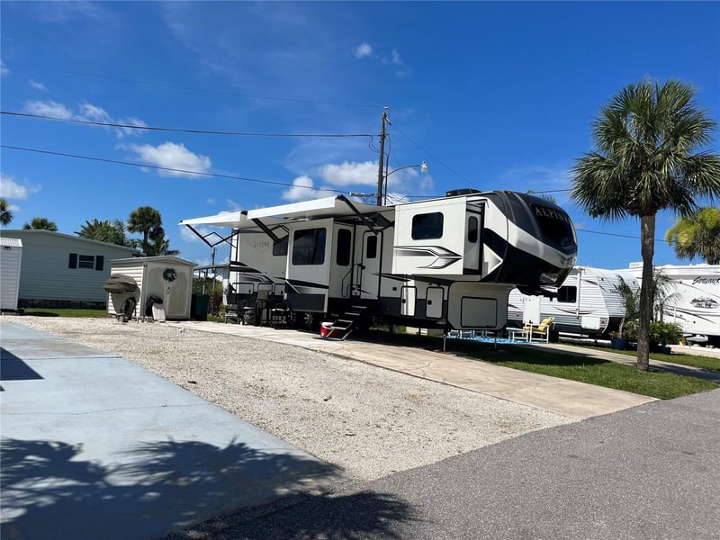 63 Terra Ceia Dr, Palmetto, FL 34221