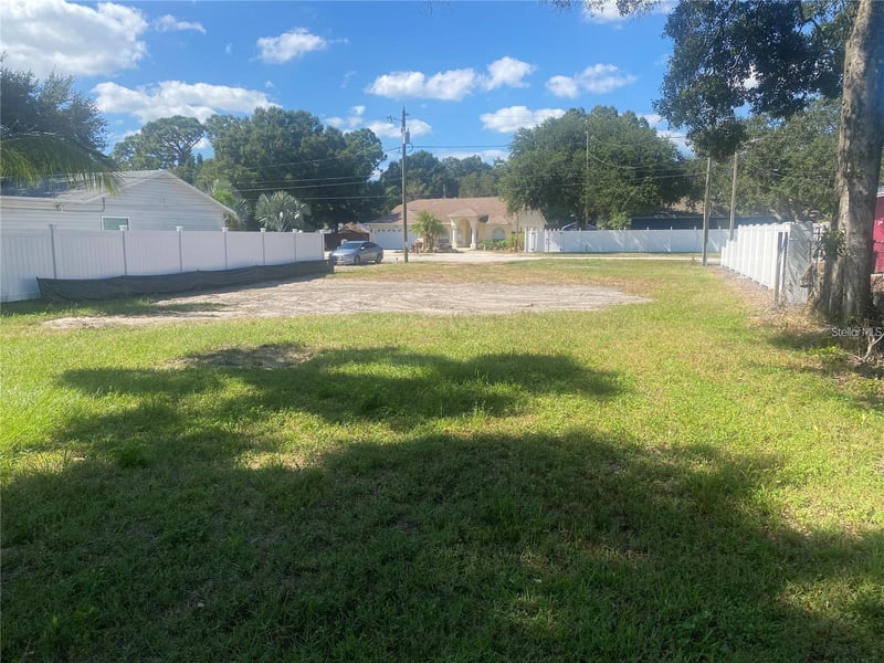 15421 58th St, Clearwater, FL 33760