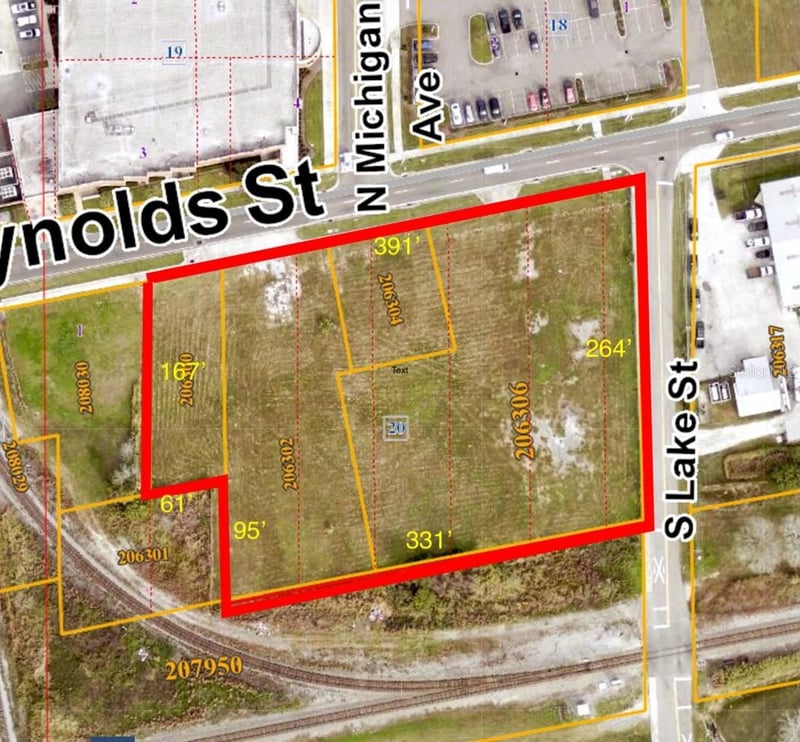 401 Reynolds St, Plant City, FL 33563