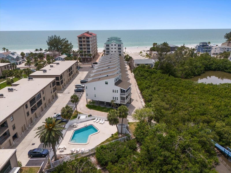 19727 Gulf Blvd #210, Indian Shores, FL 33785