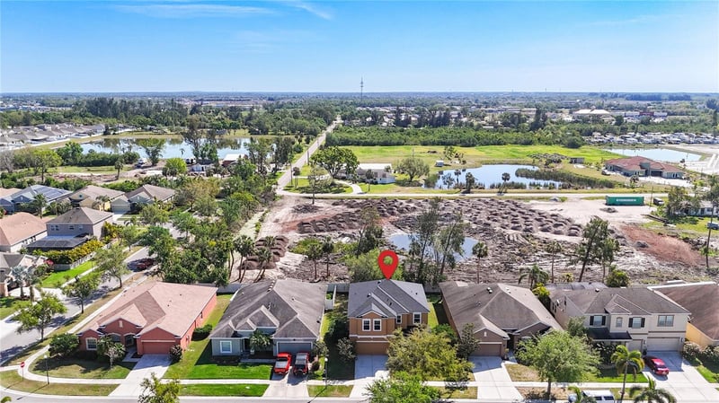 1401 Parker Den Dr, Ruskin, FL 33570