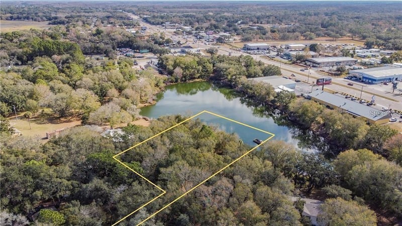 12102 Parkwood St, Hudson, FL 34669