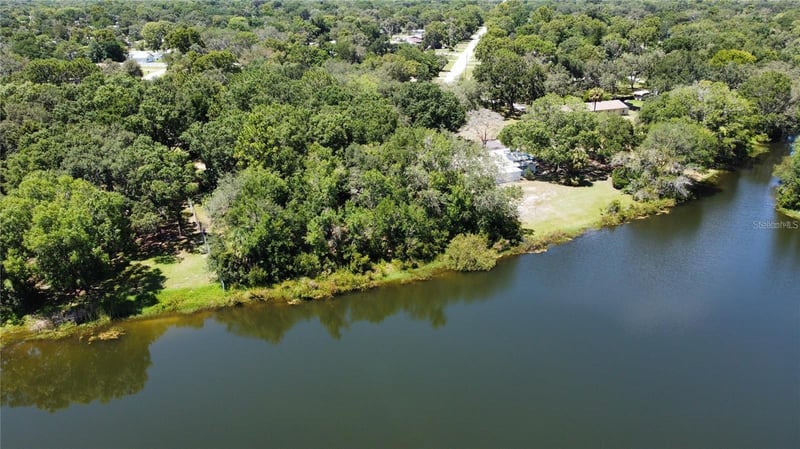 12102 Parkwood St, Hudson, FL 34669