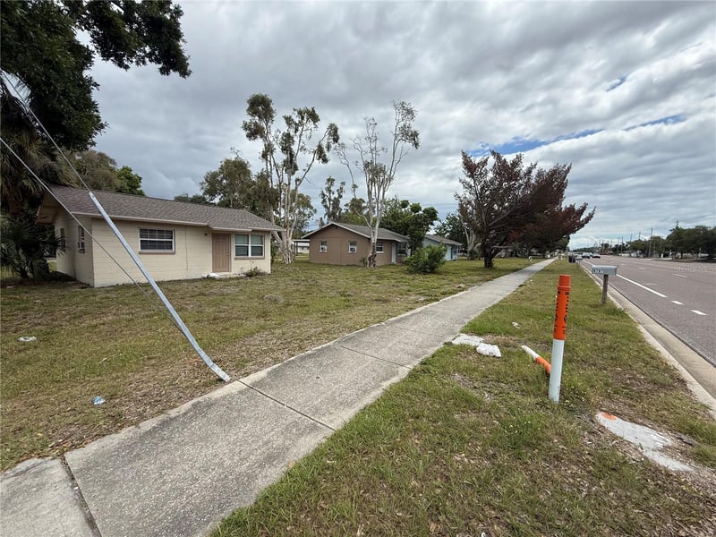 6797 54th Ave, St Petersburg, FL 33709