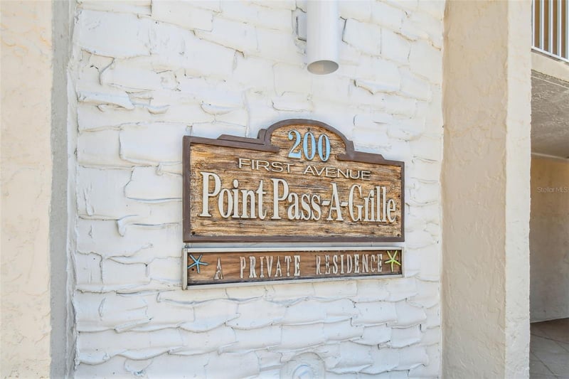 200 1st Ave #406, St Pete Beach, FL 33706