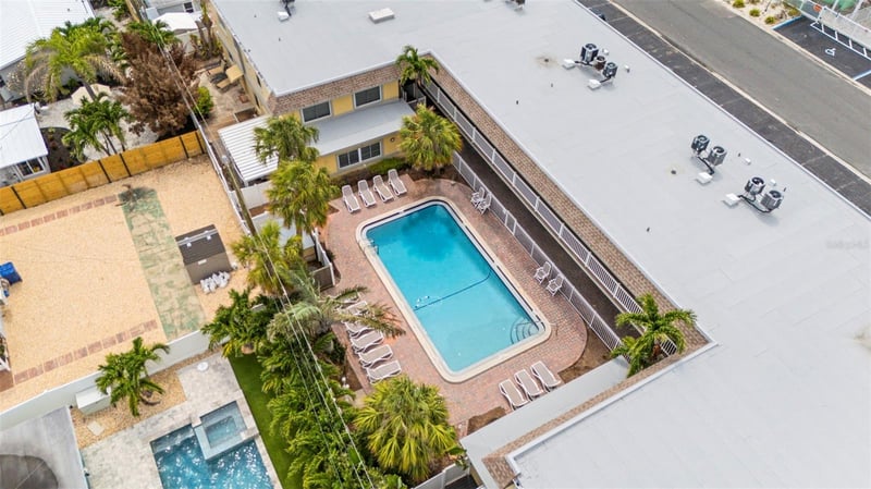 600 71st Ave #18, St Pete Beach, FL 33706