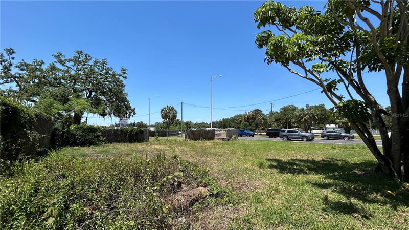 9909 41 Hw, Gibsonton, FL 33534