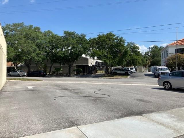 4223 Henderson Blvd, Tampa, FL 33629