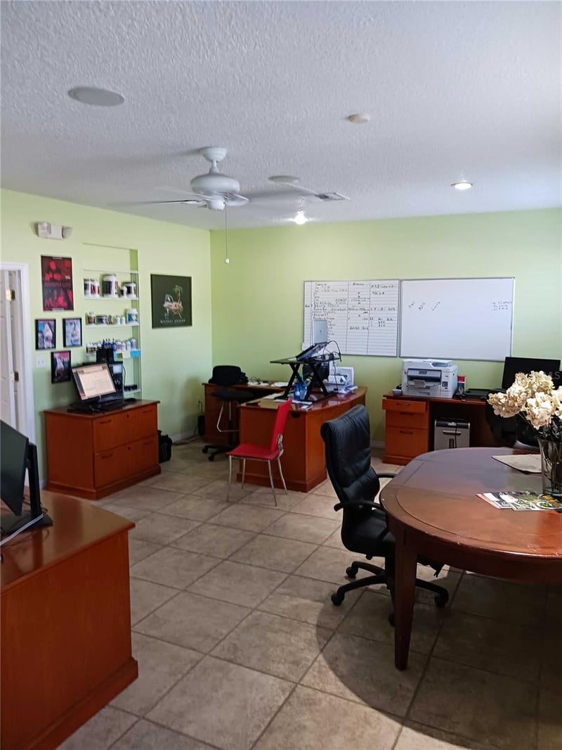 515 27th St #7, Bradenton, FL 34208