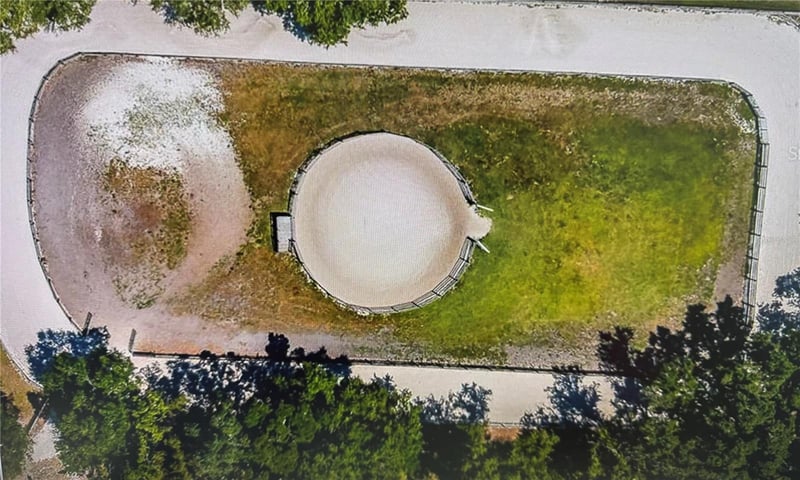 10520 Henderson Rd, Tampa, FL 33625