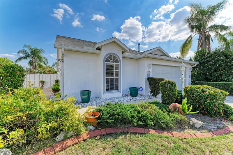 4227 Placid Dr, Sarasota, FL 34243