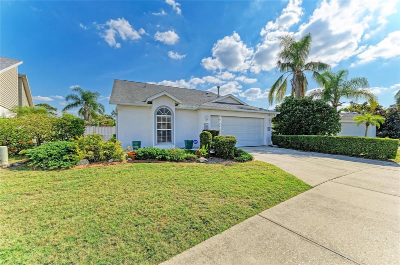 4227 Placid Dr, Sarasota, FL 34243