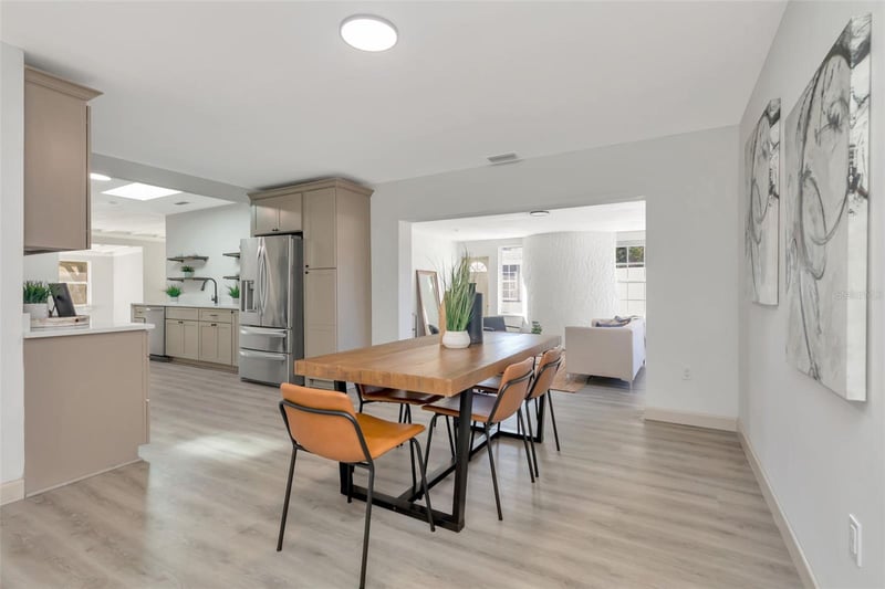 6375 Emerson Ave, St Petersburg, FL 33707