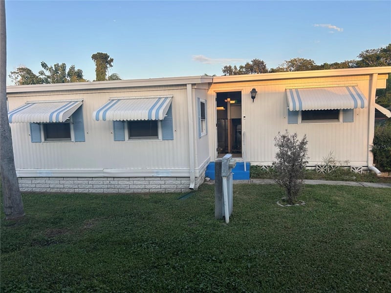 4432 Tucker Sq, New Port Richey, FL 34652