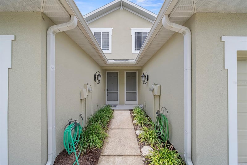 558 Harbor Ridge Dr, Palm Harbor, FL 34683