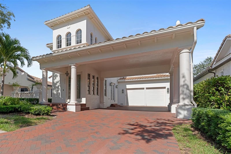6123 Yeats Manor Dr, Tampa, FL 33616