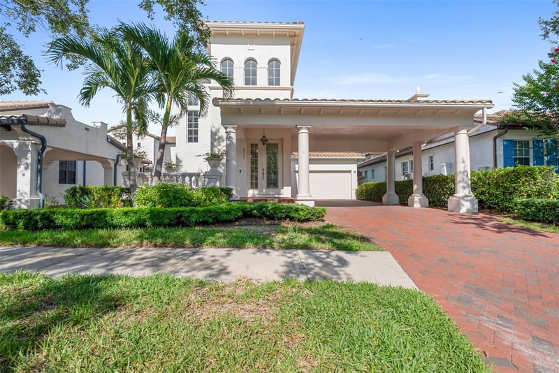 6123 Yeats Manor Dr, Tampa, FL 33616