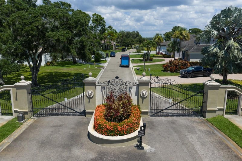 Blackstone Dr, Palm Harbor, FL 34684