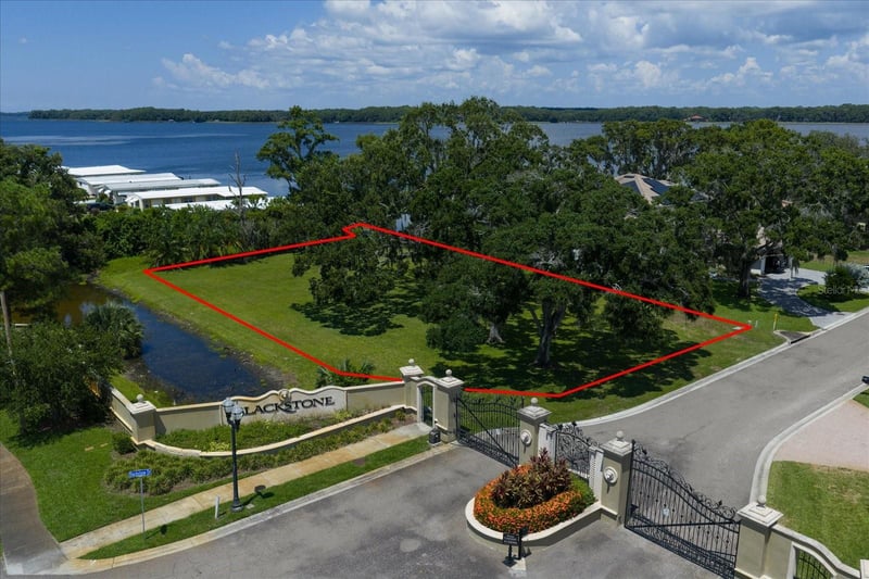 Blackstone Dr, Palm Harbor, FL 34684