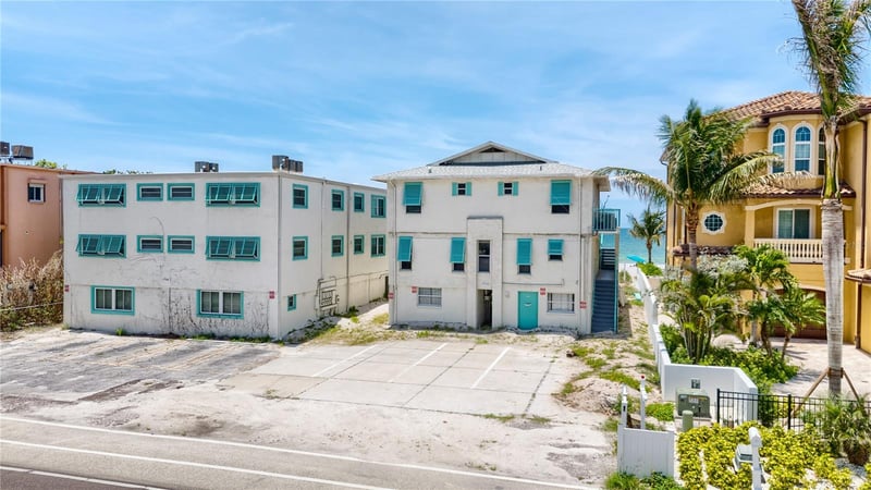 19310 Gulf Blvd, Indian Shores, FL 33785