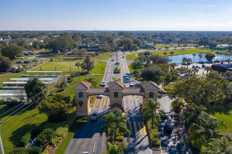 1609 Laughton Pl, Sun City Center, FL 33573