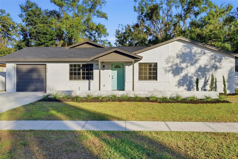 17815 Cranbrook Dr, Lutz, FL 33549