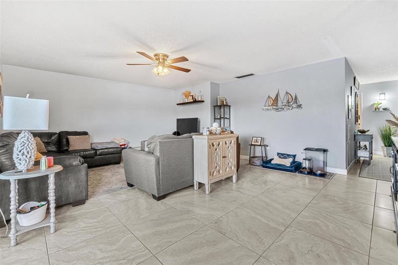 746 115th Ave #1802, St Petersburg, FL 33716