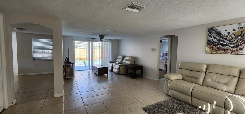 9125 Lunar Ln, Port Richey, FL 34668