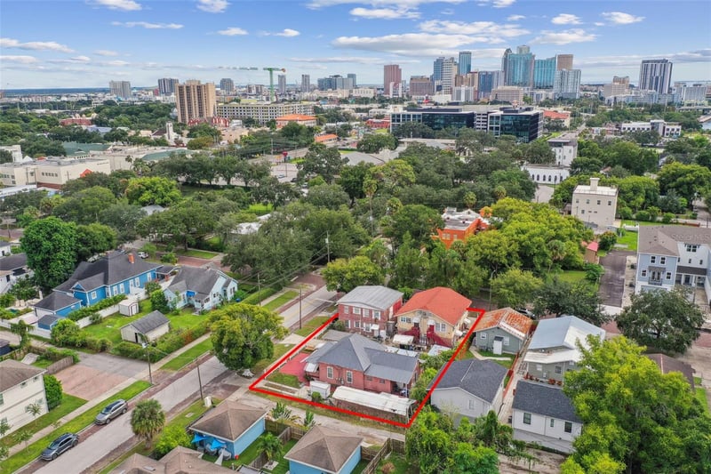 2402 Highland Ave, Tampa, FL 33602