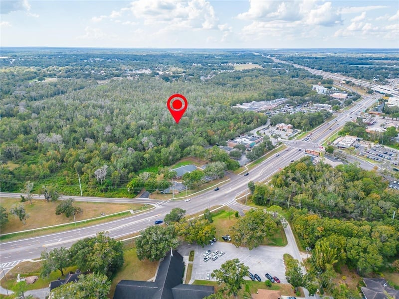Thonotosassa Rd, Plant City, FL 33563