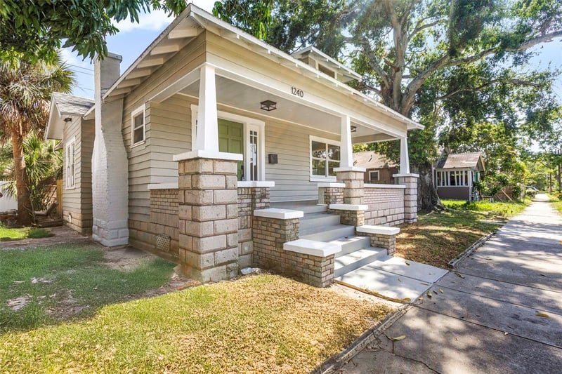 1240 James Ave, St Petersburg, FL 33705