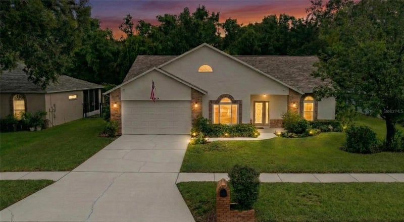 7406 Mint Julep Dr, Riverview, FL 33578