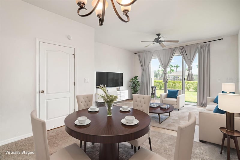 1984 Hawks View Dr, Ruskin, FL 33570