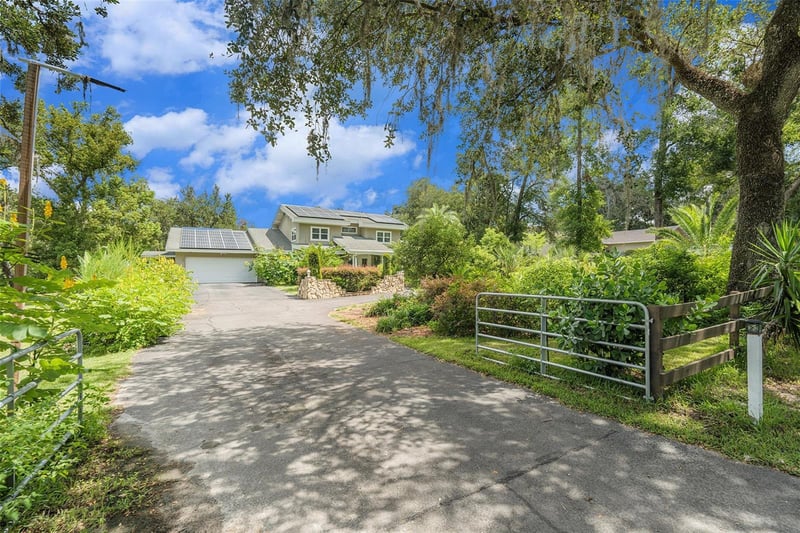 39127 Pretty Pond Rd, Zephyrhills, FL 33540