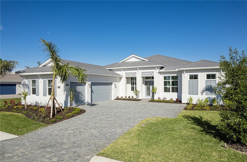 8065 Nevis Rn, Bradenton, FL 34202