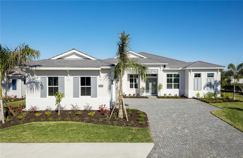 8065 Nevis Rn, Bradenton, FL 34202