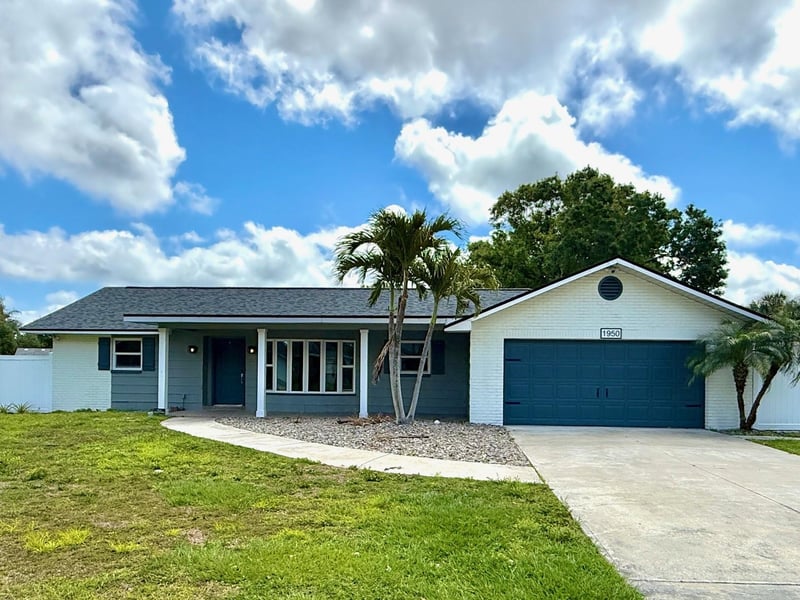 1950 Arvis Cir, Clearwater, FL 33764