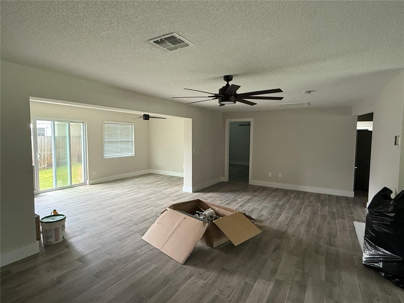 1950 Arvis Cir, Clearwater, FL 33764