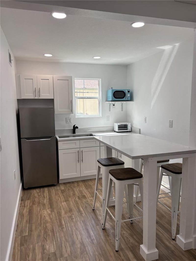 14141 Gulf Blvd #5, Madeira Beach, FL 33708