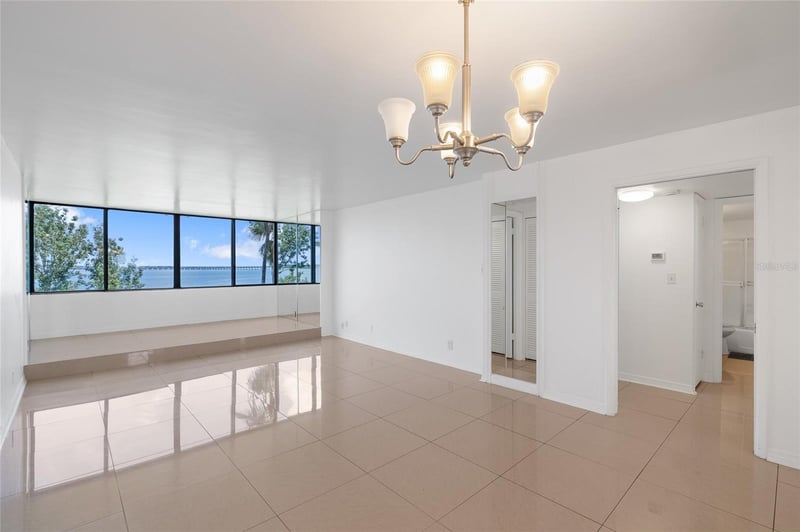2617 Cove Cay Dr #604, Clearwater, FL 33760