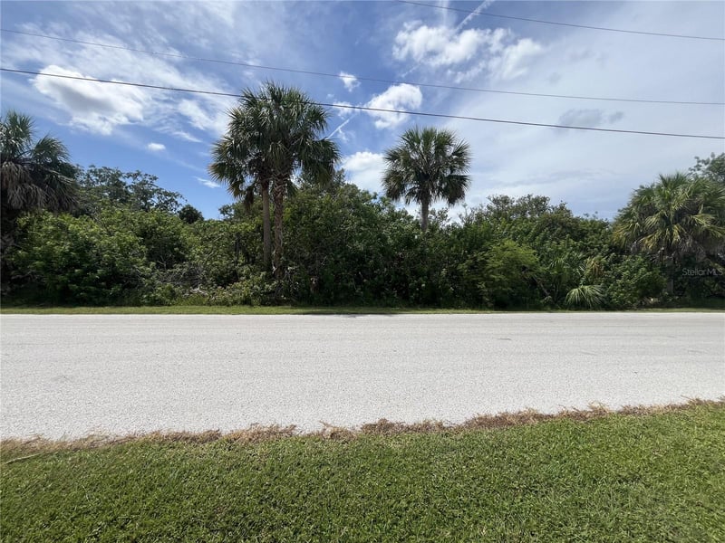 Betty St, Port Richey, FL 34668